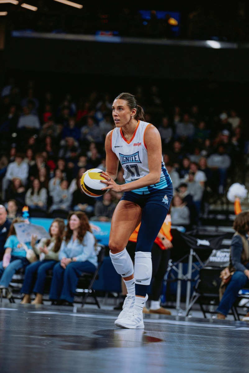 Blake in action on the court for the Indy Ignite